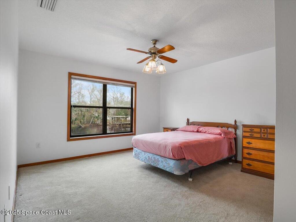 1610 Yellow Brick Road, Astor, FL 32102