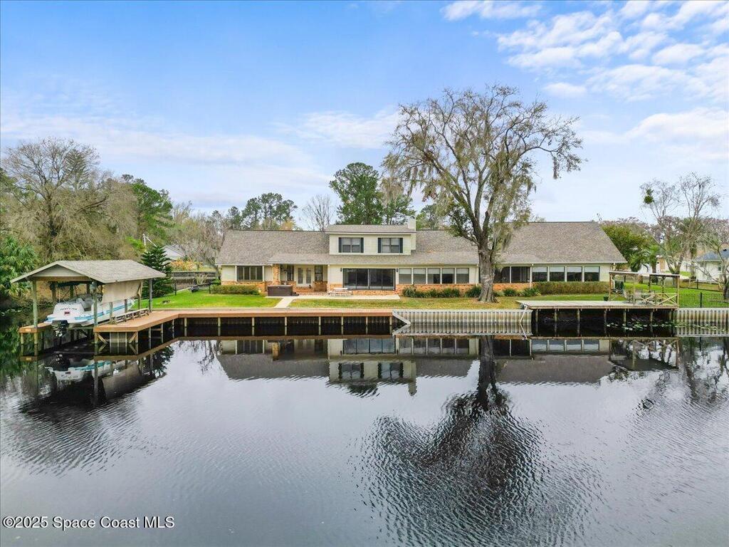1610 Yellow Brick Road, Astor, FL 32102