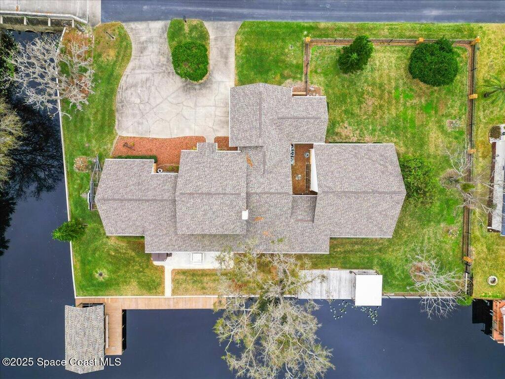 1610 Yellow Brick Road, Astor, FL 32102