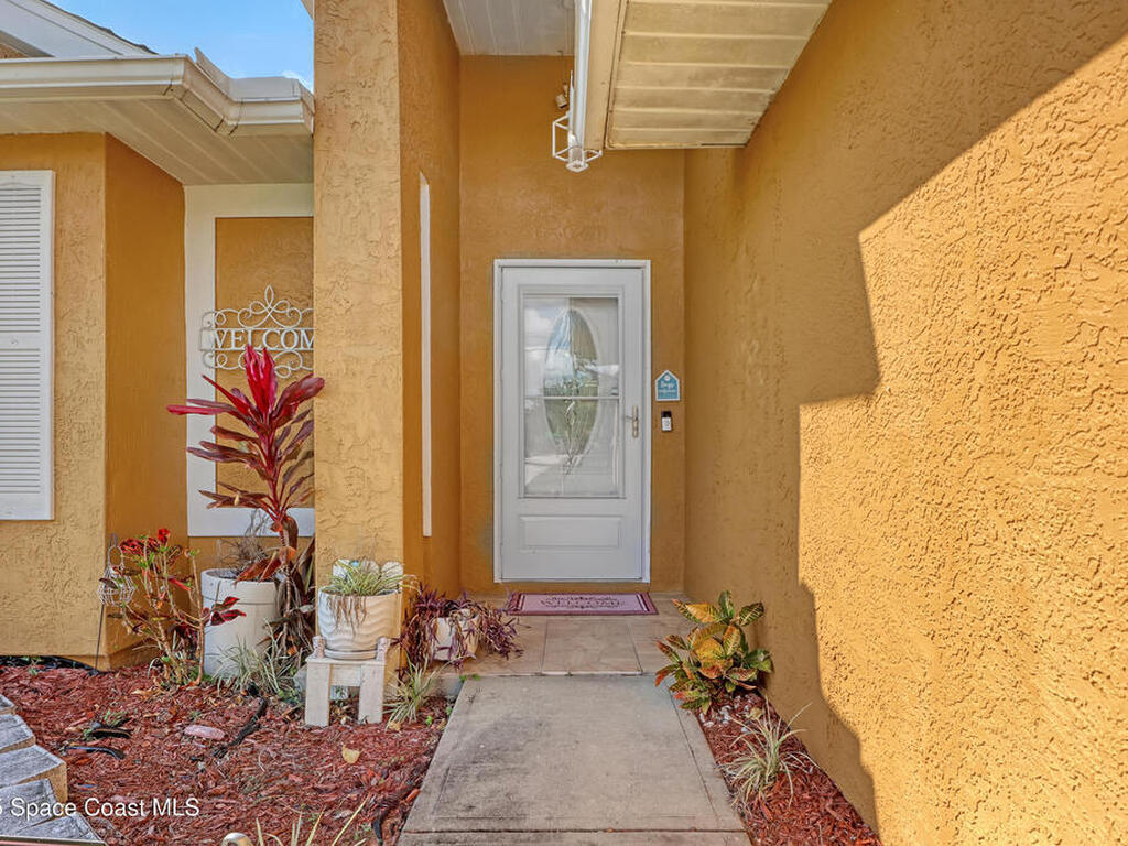 1618 Glendale Avenue, Palm Bay, FL 32907