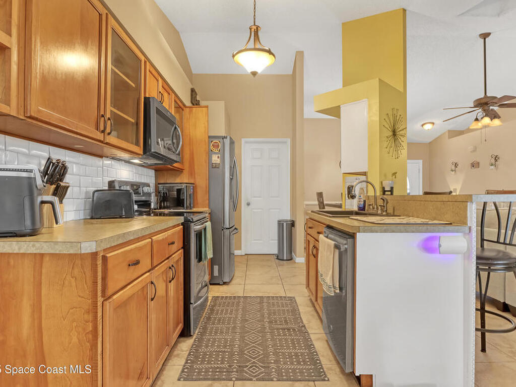 1618 Glendale Avenue, Palm Bay, FL 32907