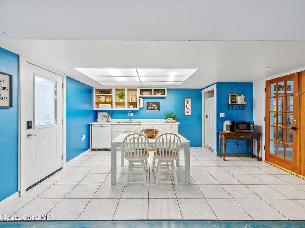 5135 Pina Vista Drive, Melbourne, FL 32934