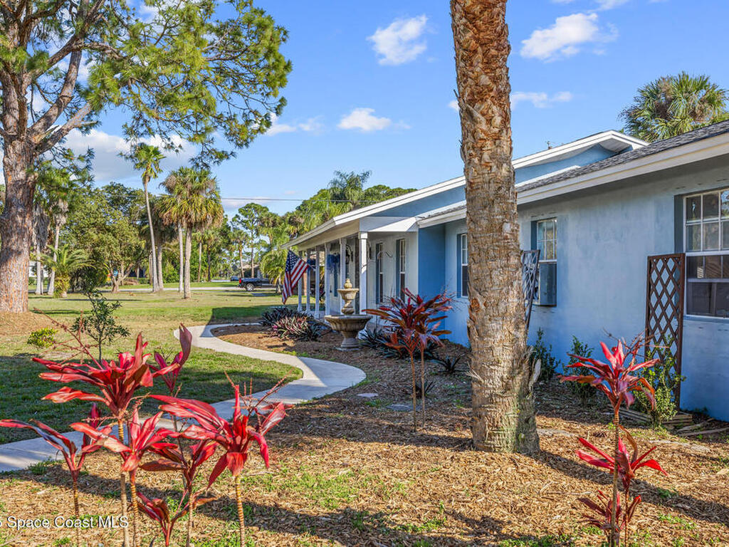 5135 Pina Vista Drive, Melbourne, FL 32934