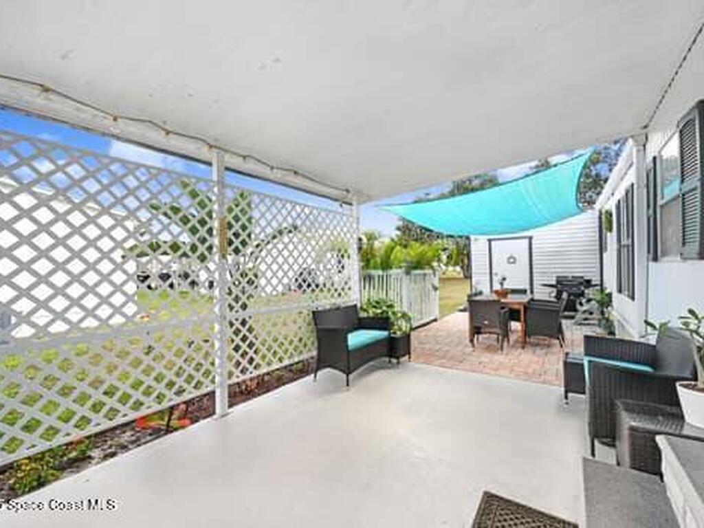 674 Sunrise Court, Palm Bay, FL 32907