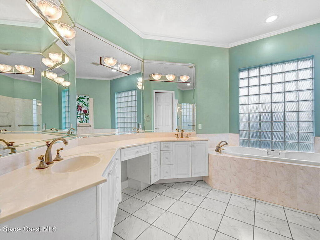 1009 Monticello Court, Melbourne, FL 32940