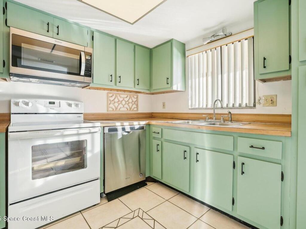 5800 N Banana River Boulevard, Cape Canaveral, FL 32920