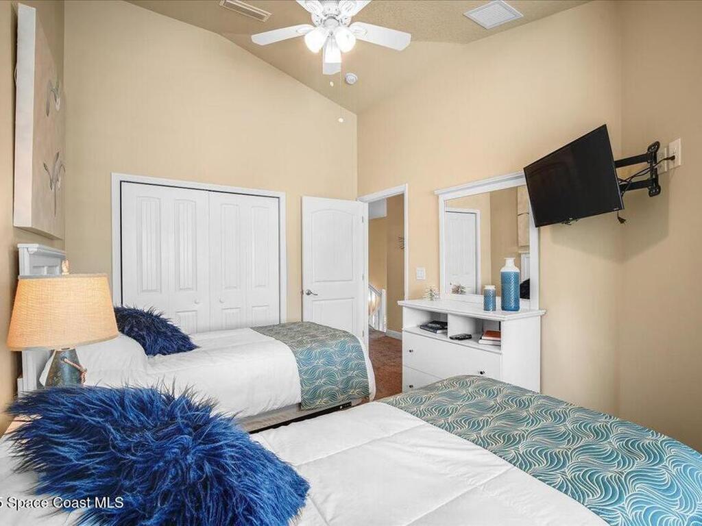 2720 Cutlass Point Lane, Merritt Island, FL 32953
