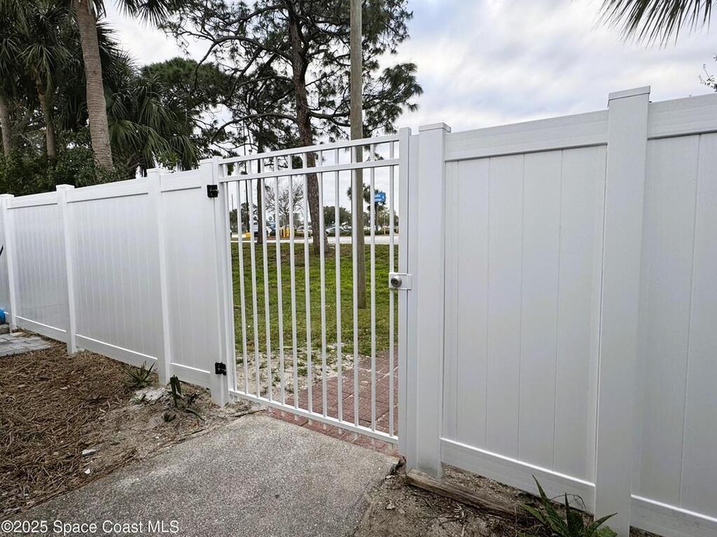 180 Bounty Street, Merritt Island, FL 32952