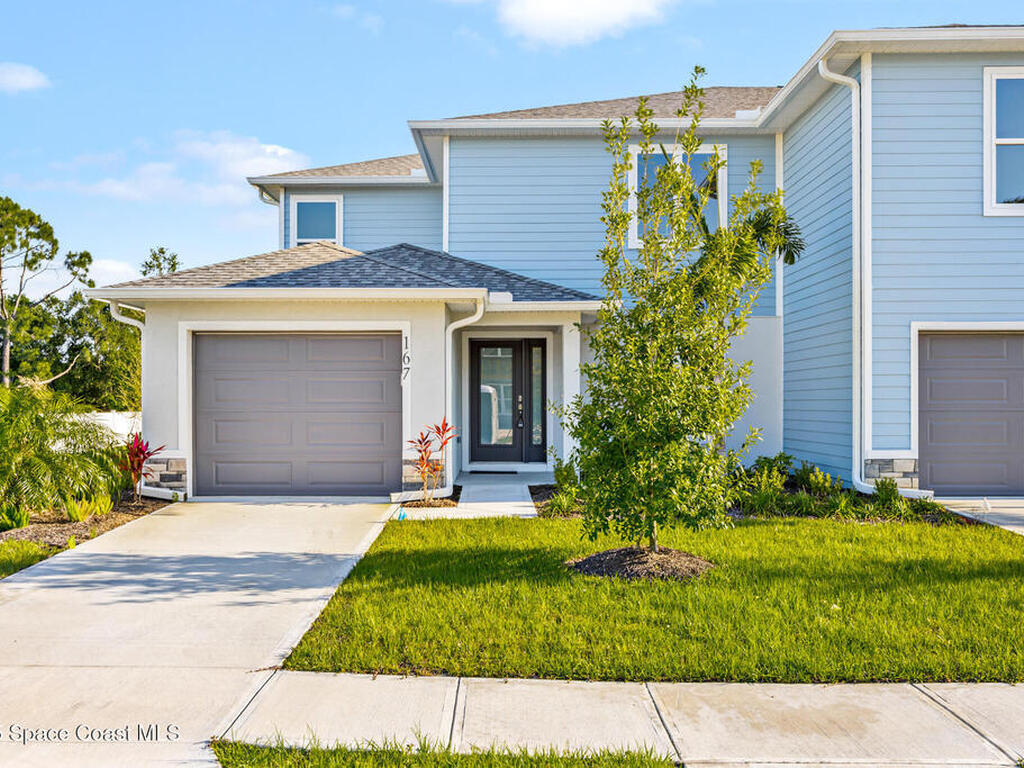 218 Hidden Woods Place, Melbourne, FL 32901