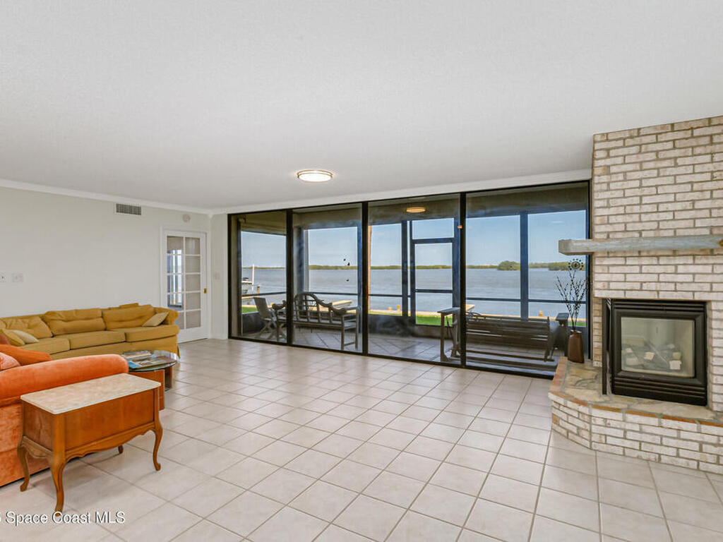 1825 Minutemen Causeway, Cocoa Beach, FL 32931