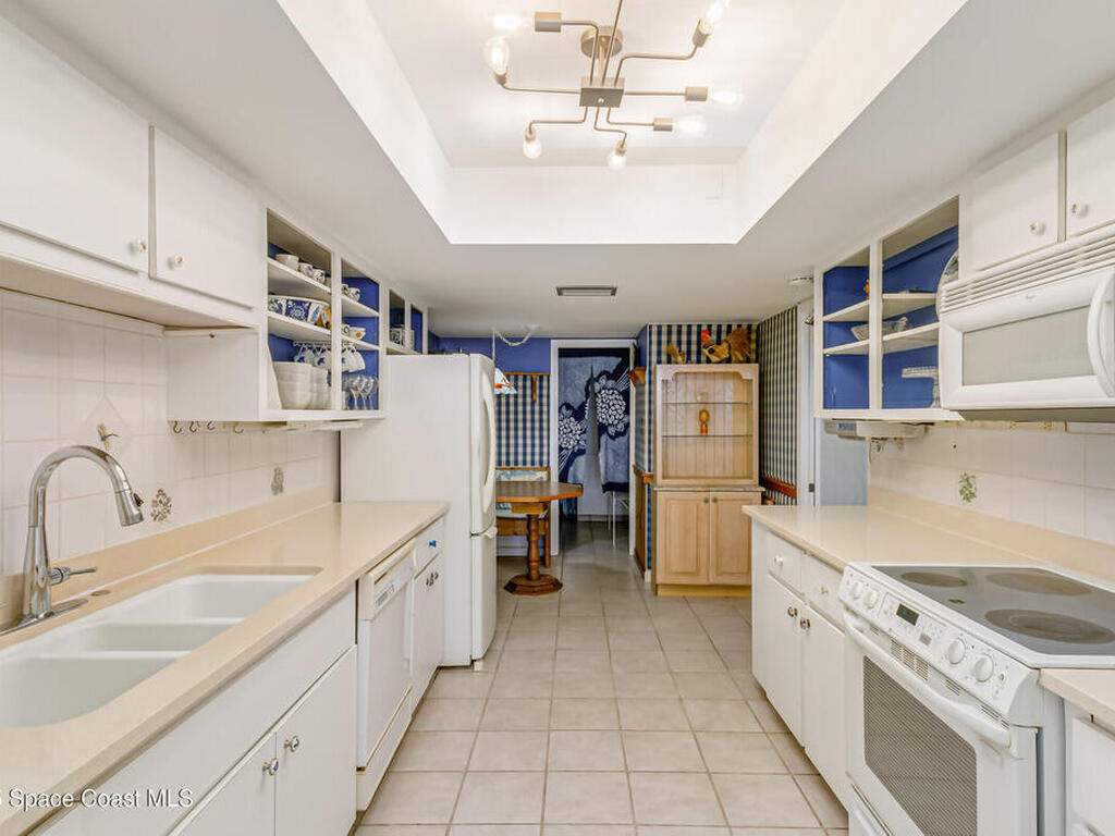 1825 Minutemen Causeway, Cocoa Beach, FL 32931