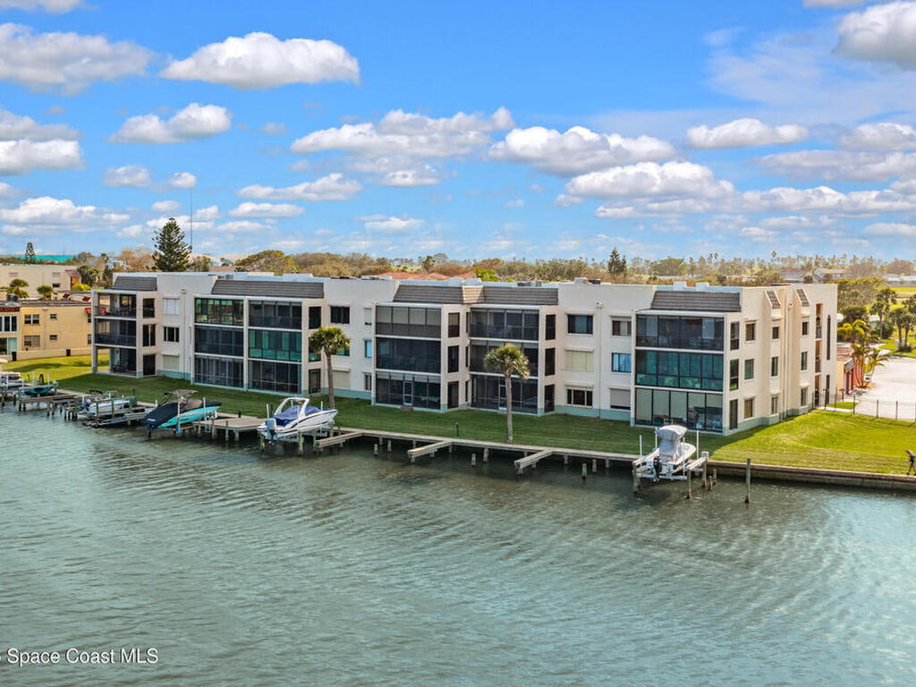 1825 Minutemen Causeway, Cocoa Beach, FL 32931