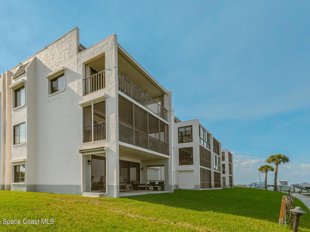 1825 Minutemen Causeway, Cocoa Beach, FL 32931