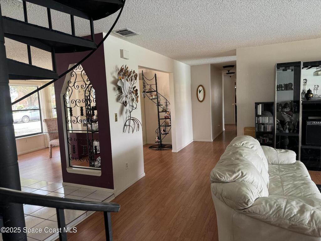 1635 Sandpiper Street, Merritt Island, FL 32952