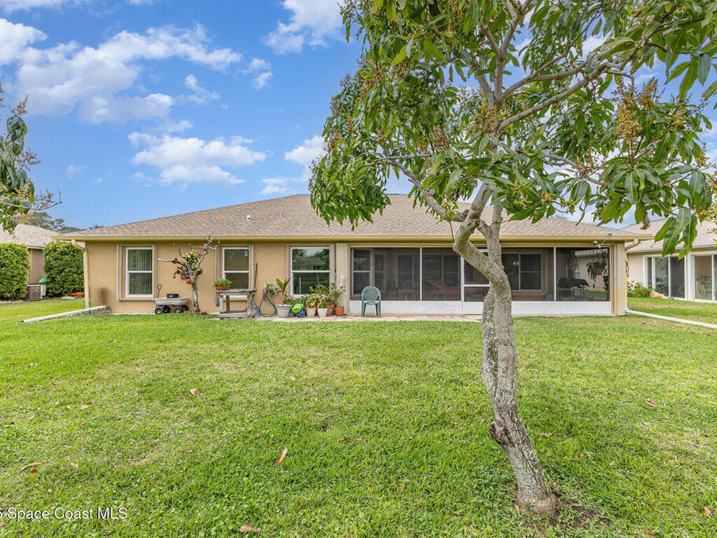 332 Summers Creek Drive, Merritt Island, FL 32952