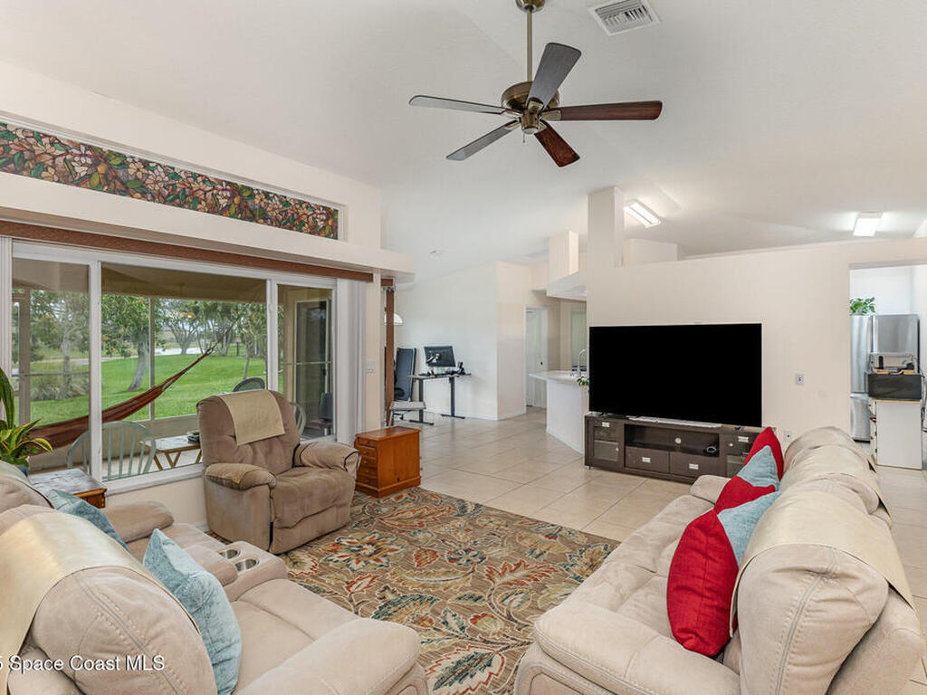 332 Summers Creek Drive, Merritt Island, FL 32952
