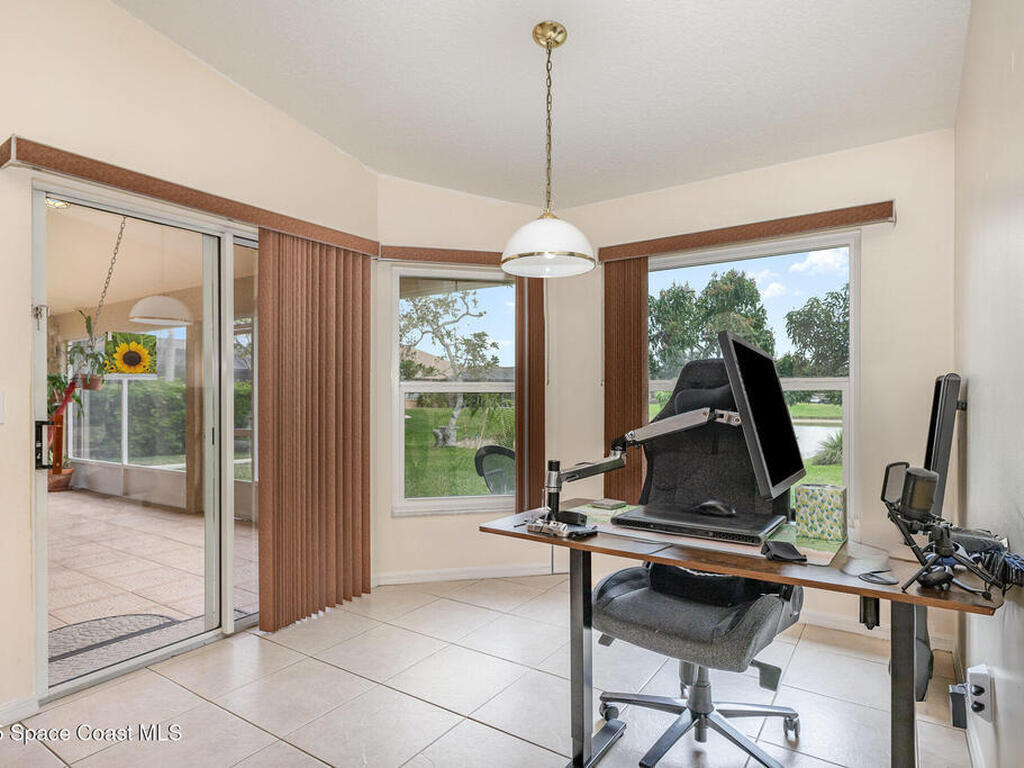 332 Summers Creek Drive, Merritt Island, FL 32952