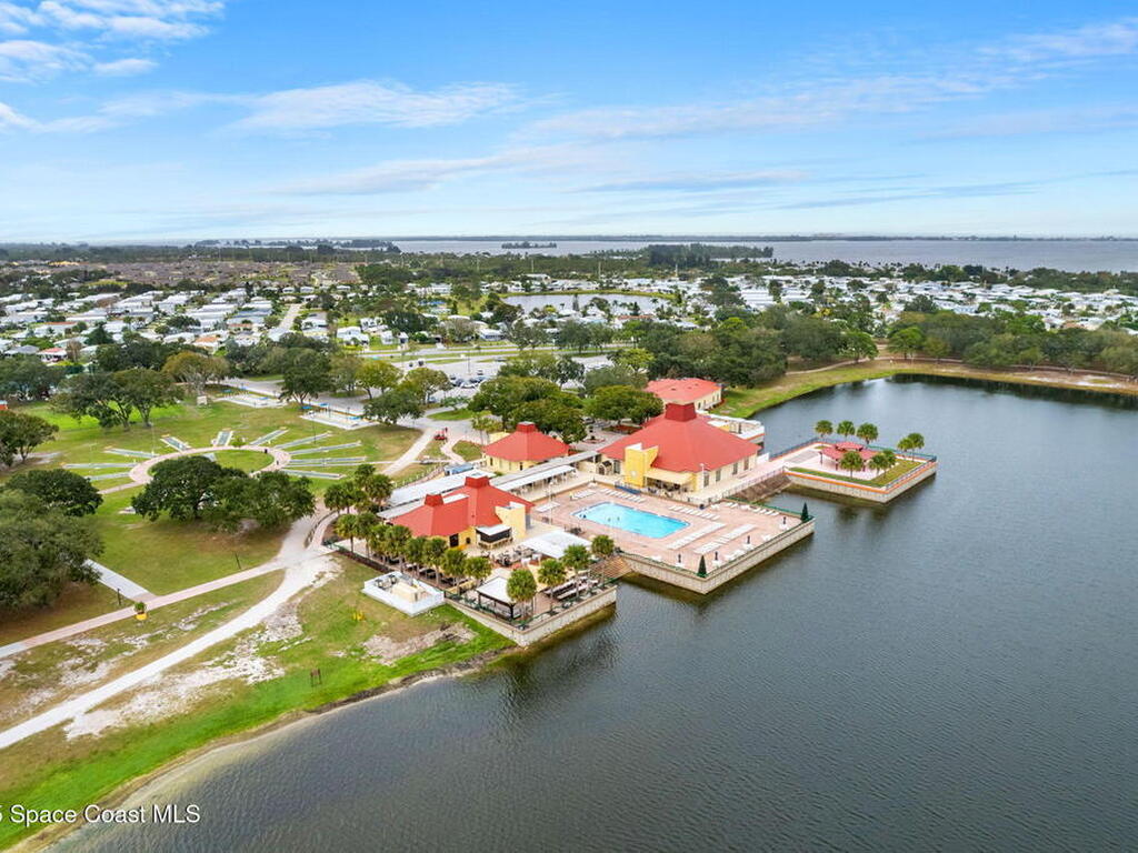 944 Thrush Circle, Barefoot Bay, FL 32976