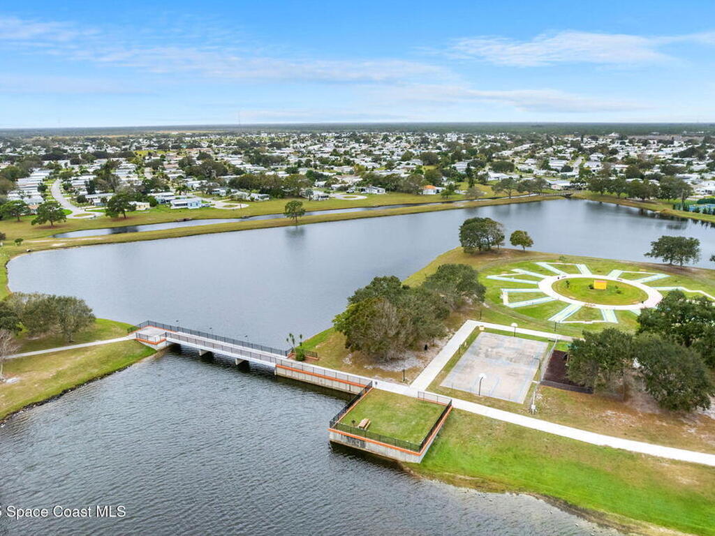 944 Thrush Circle, Barefoot Bay, FL 32976