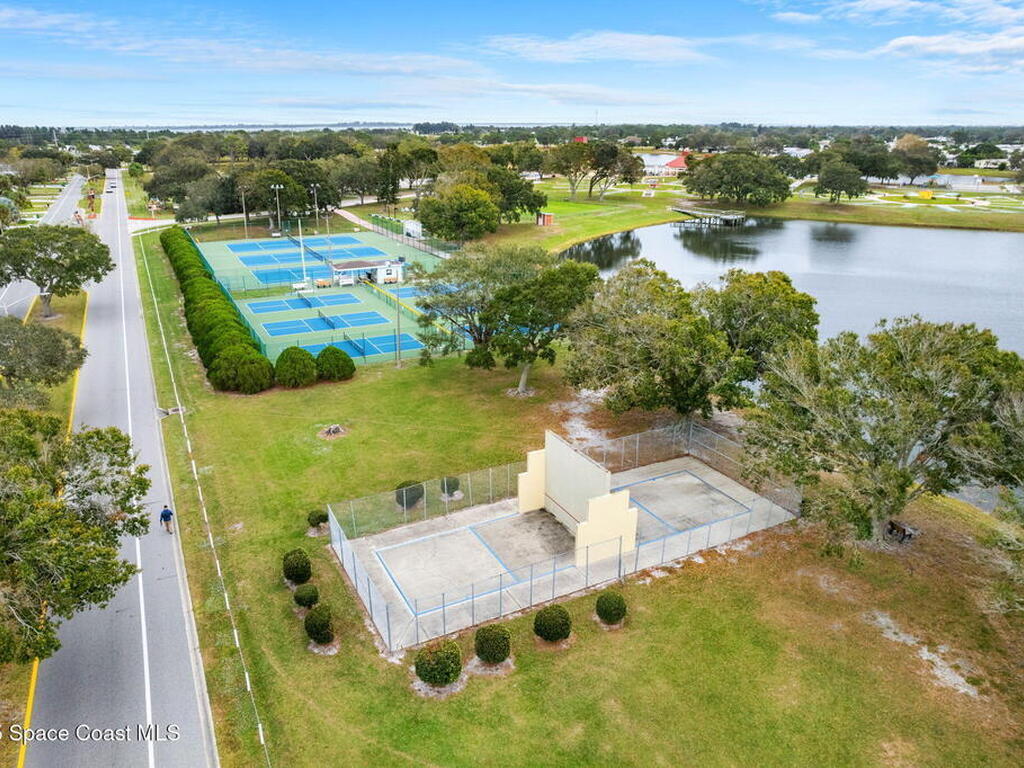 944 Thrush Circle, Barefoot Bay, FL 32976