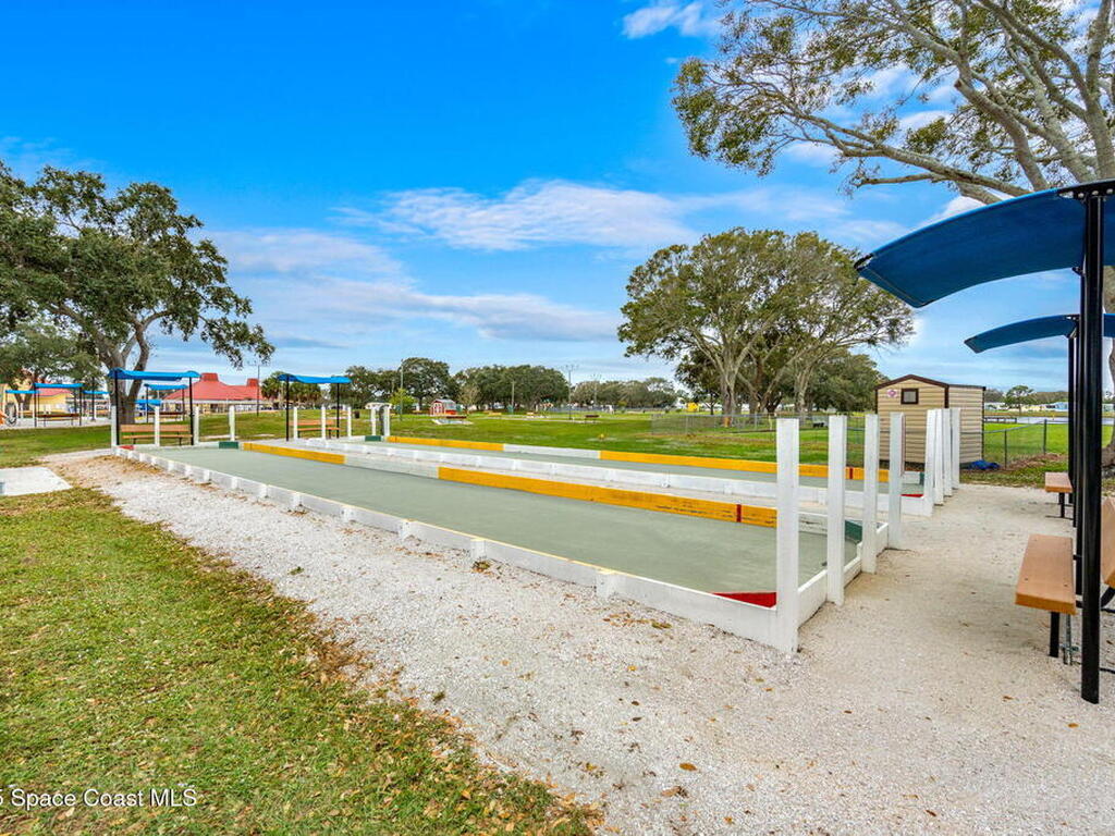 944 Thrush Circle, Barefoot Bay, FL 32976