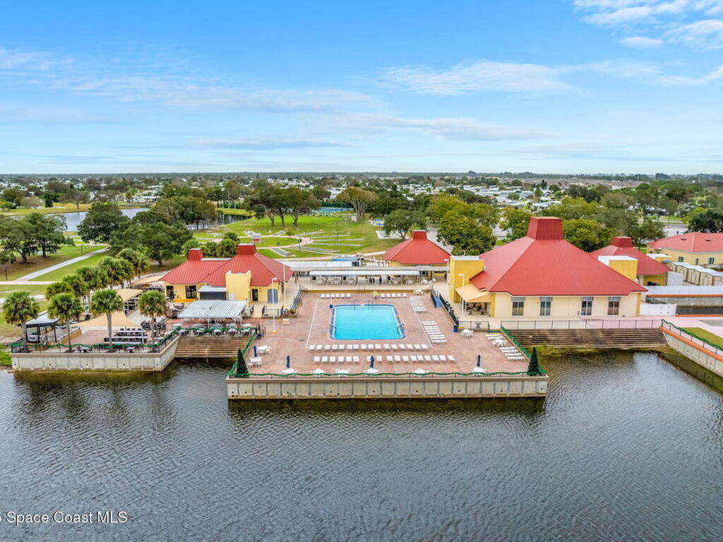 944 Thrush Circle, Barefoot Bay, FL 32976