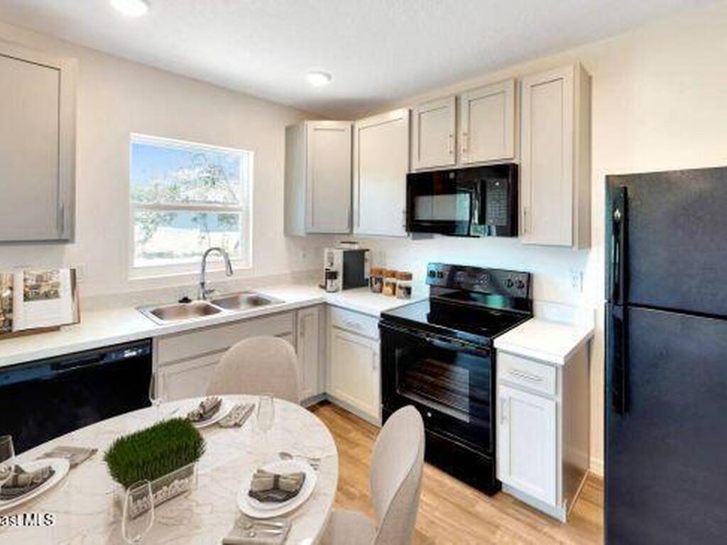 722 Spoonbill Street, Palm Bay, FL 32908