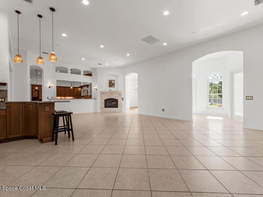5185 Calmes Way, Merritt Island, FL 32952