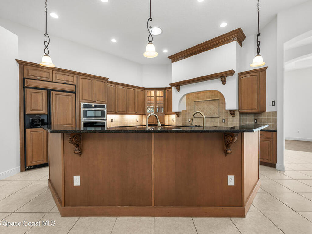 5185 Calmes Way, Merritt Island, FL 32952