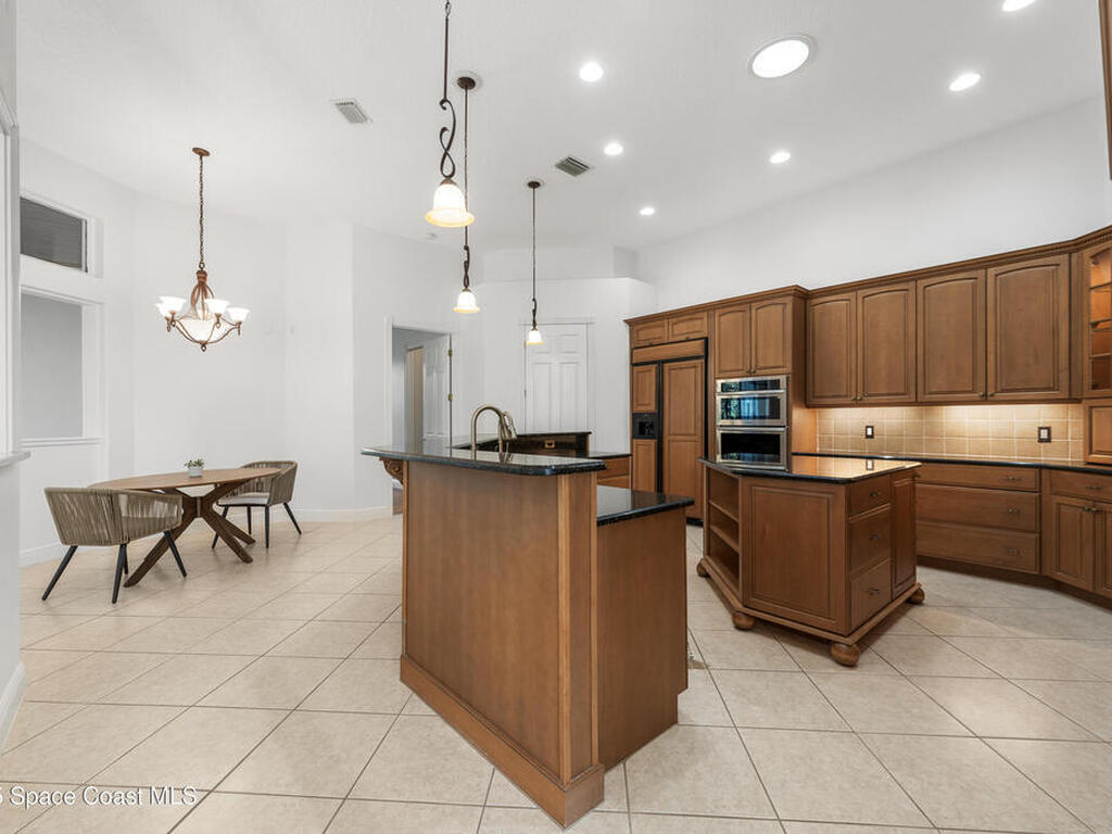 5185 Calmes Way, Merritt Island, FL 32952
