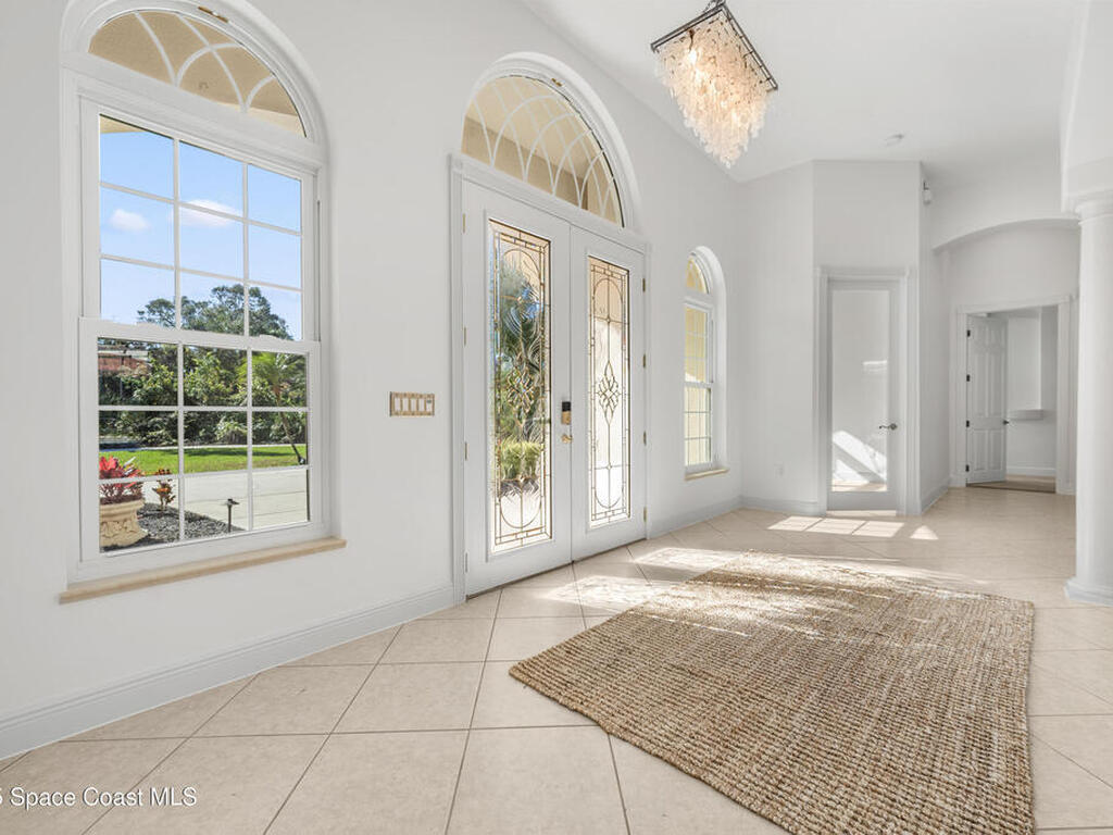5185 Calmes Way, Merritt Island, FL 32952