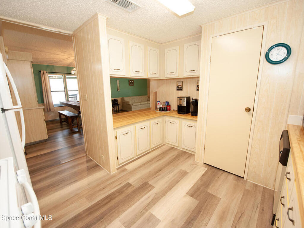 55726 Keith Street, Astor, FL 32102