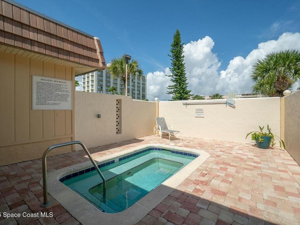 1890 N Atlantic Avenue, Cocoa Beach, FL 32931