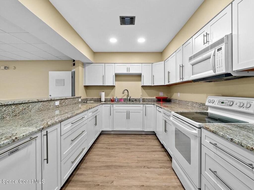 1890 N Atlantic Avenue, Cocoa Beach, FL 32931