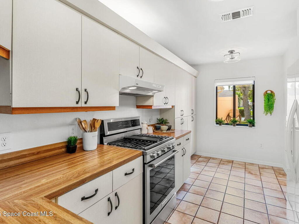 271 Forecast Lane, Rockledge, FL 32955