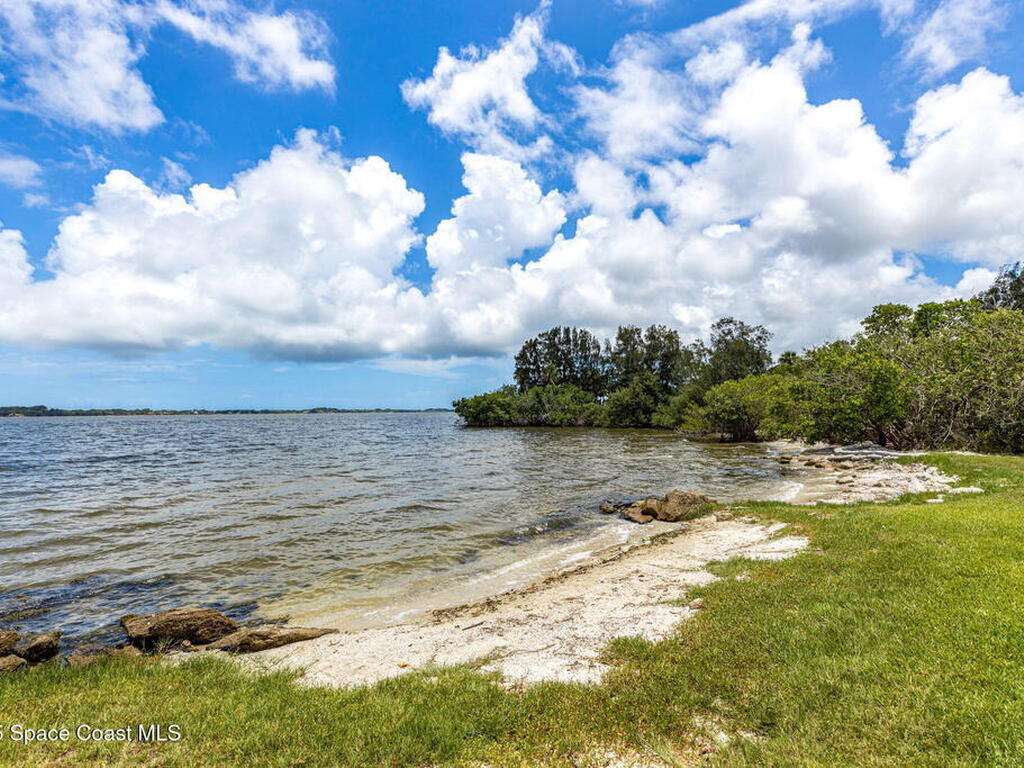 271 Forecast Lane, Rockledge, FL 32955