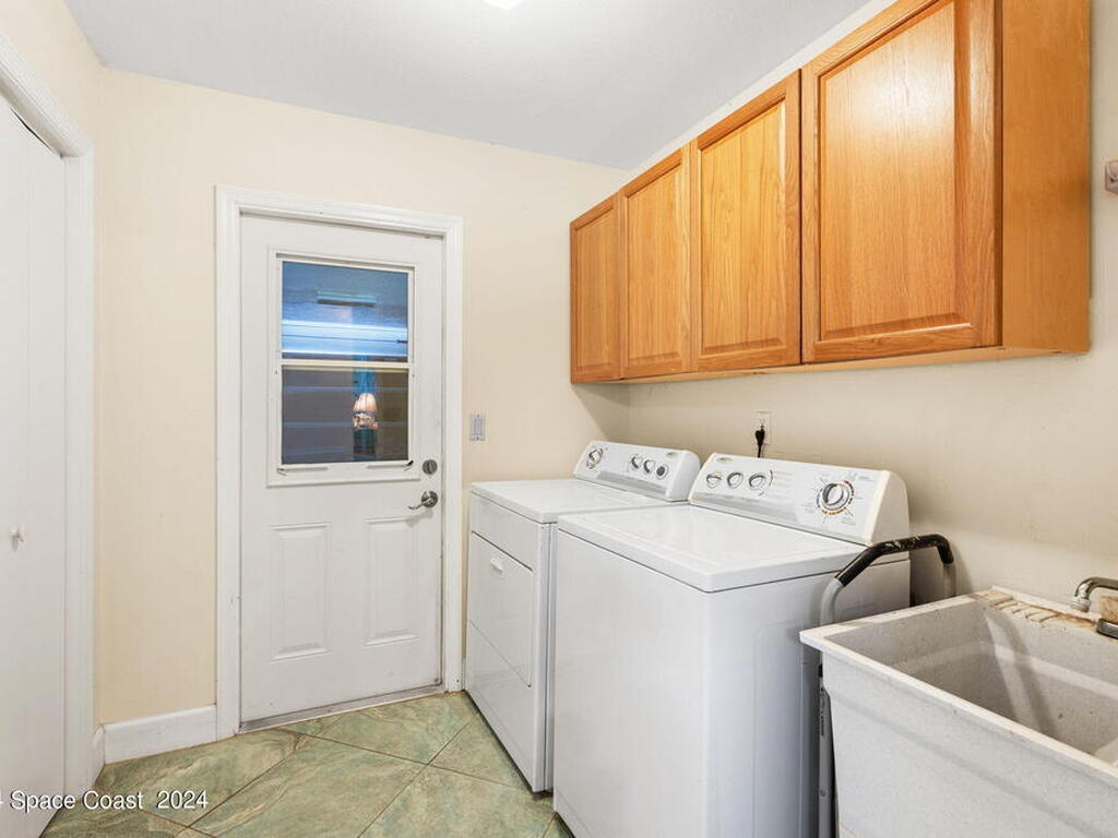 2xxx Newfound Harbor Drive, Merritt Island, FL 32952