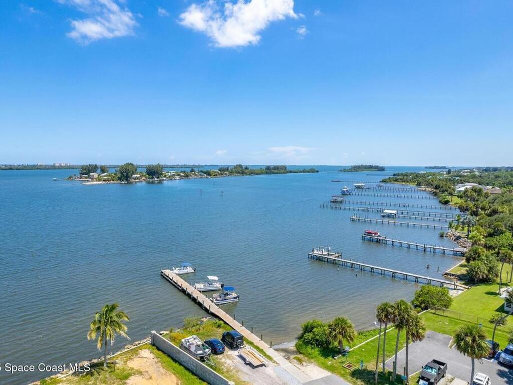 47 Vip Island, Grant-Valkaria, FL 32949