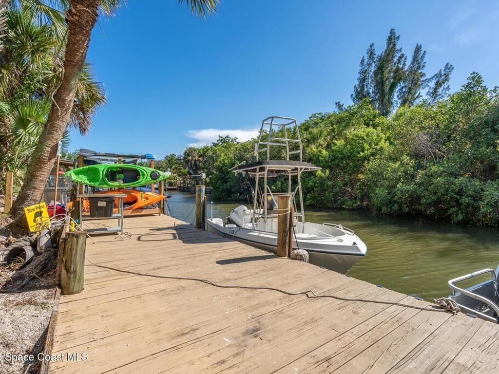 47 Vip Island, Grant-Valkaria, FL 32949