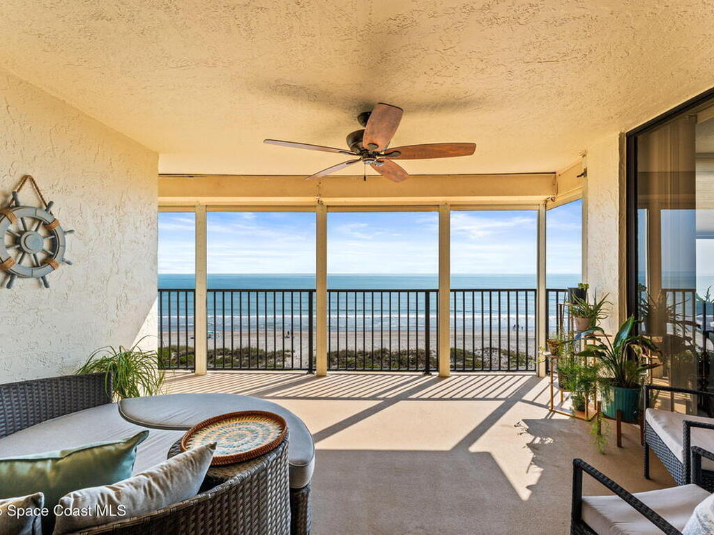 2815 S Atlantic Avenue, Cocoa Beach, FL 32931
