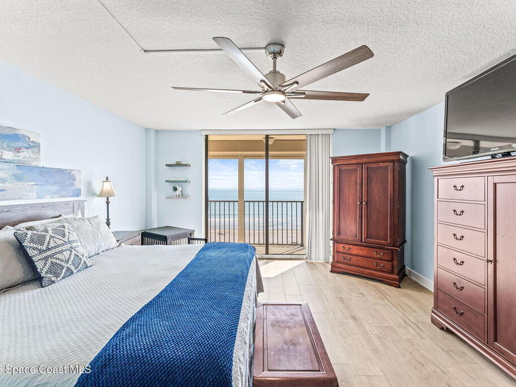 2815 S Atlantic Avenue, Cocoa Beach, FL 32931