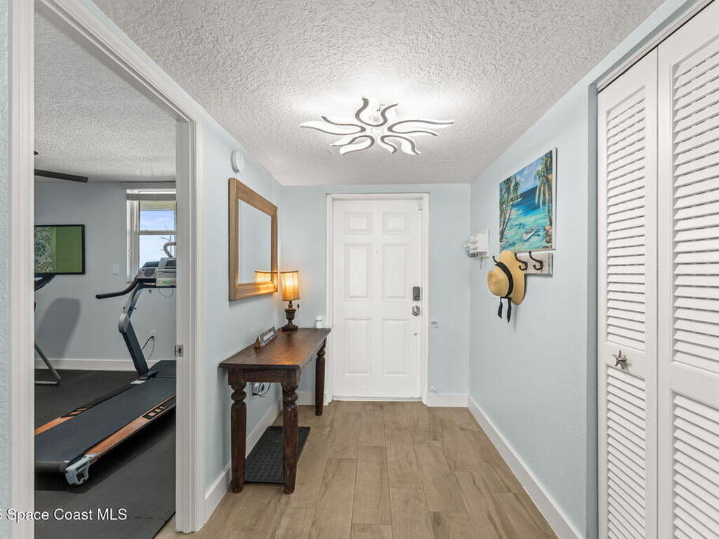 2815 S Atlantic Avenue, Cocoa Beach, FL 32931