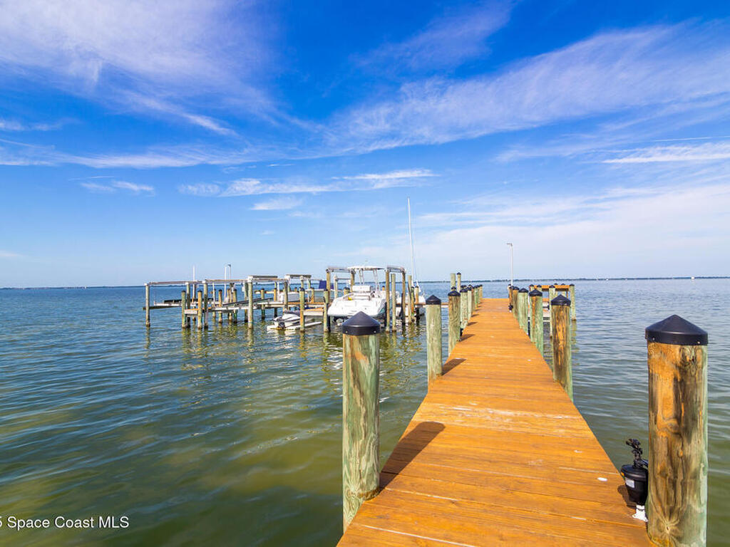 2815 S Atlantic Avenue, Cocoa Beach, FL 32931