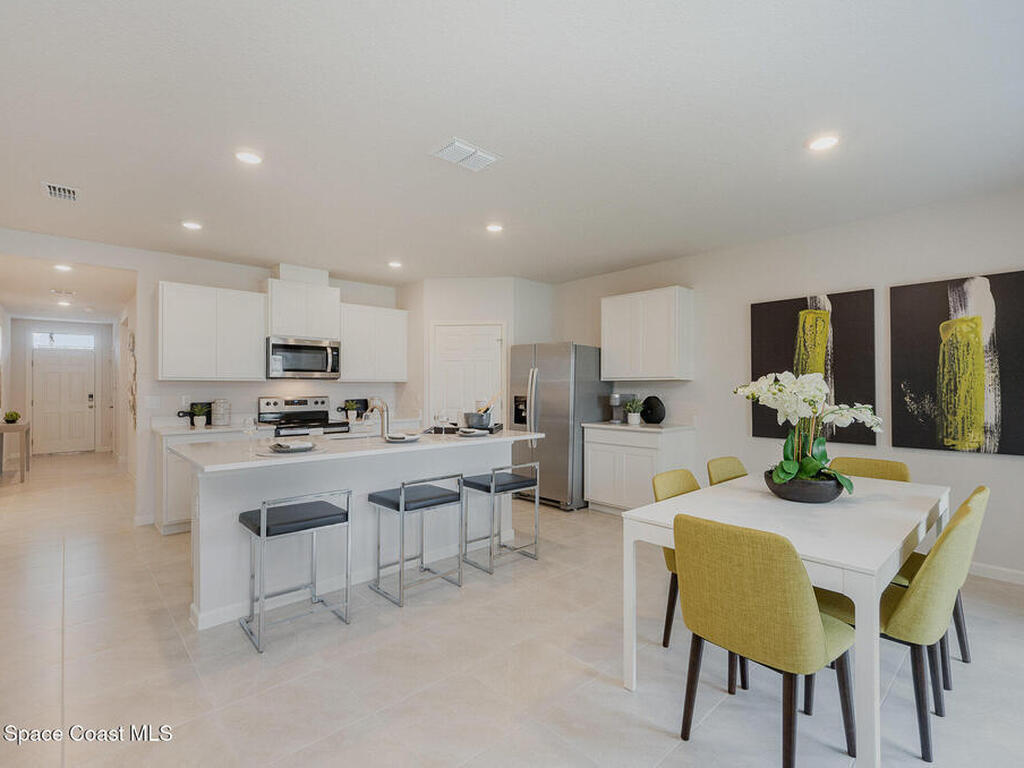 123 Richardson Street, Palm Bay, FL 32909