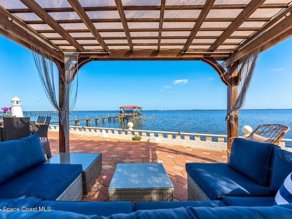 4270 Indian River Drive, Cocoa, FL 32927