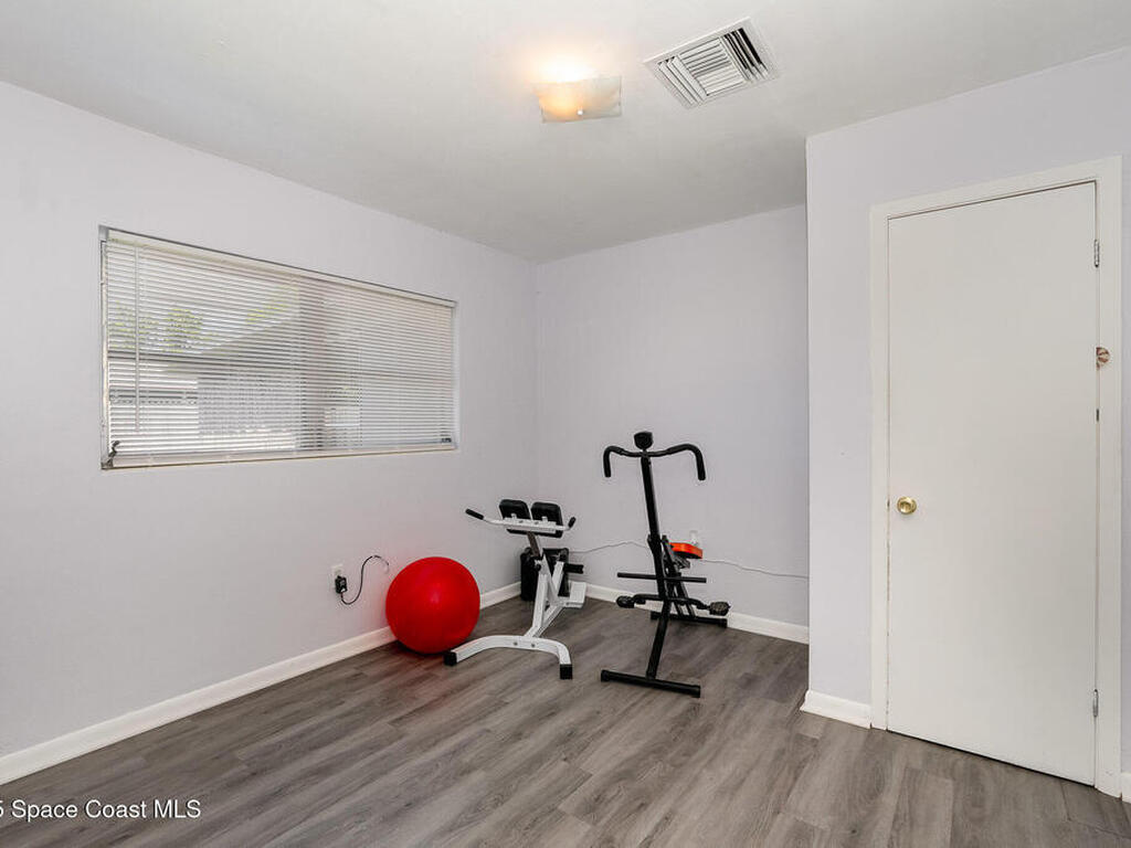 107 1st Street, Merritt Island, FL 32953