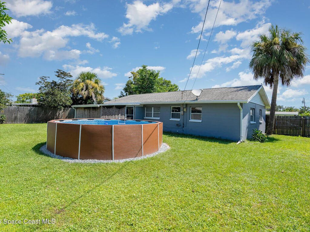 107 1st Street, Merritt Island, FL 32953