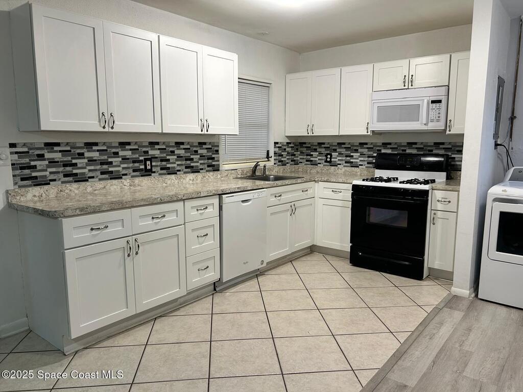 107 1st Street, Merritt Island, FL 32953