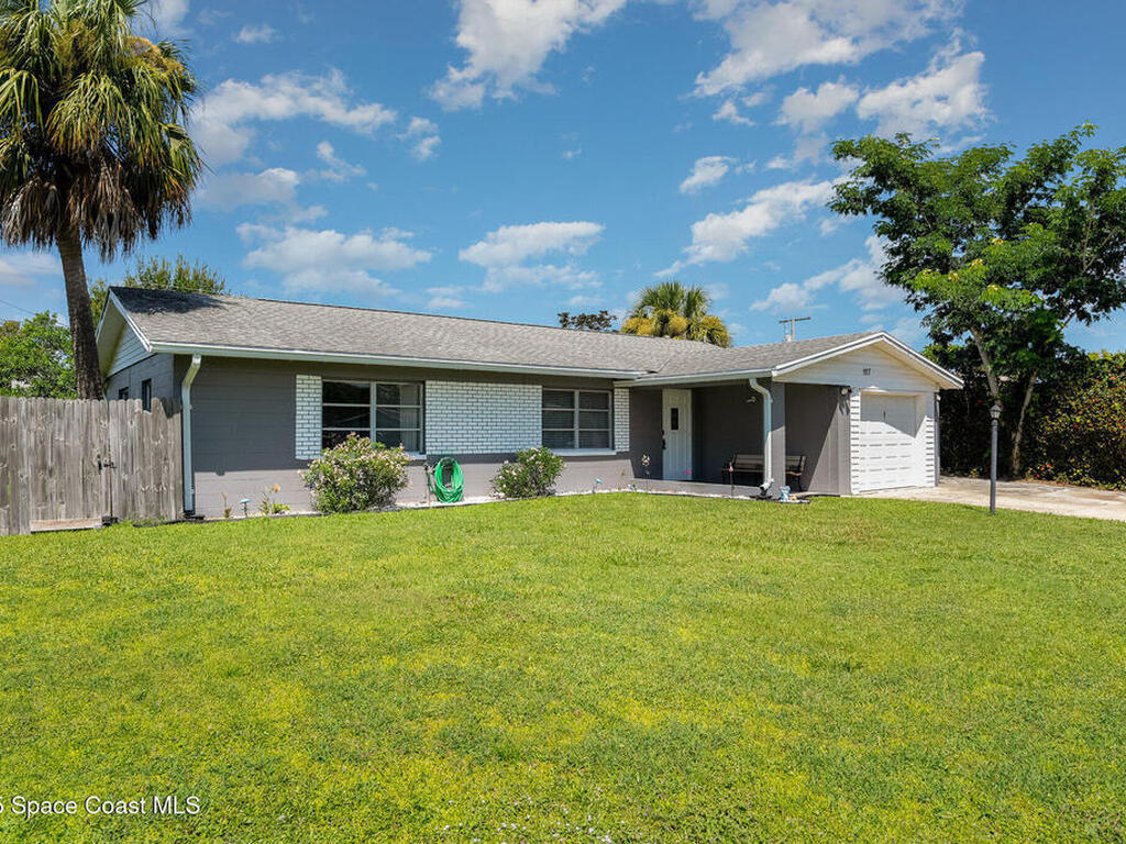 107 1st Street, Merritt Island, FL 32953