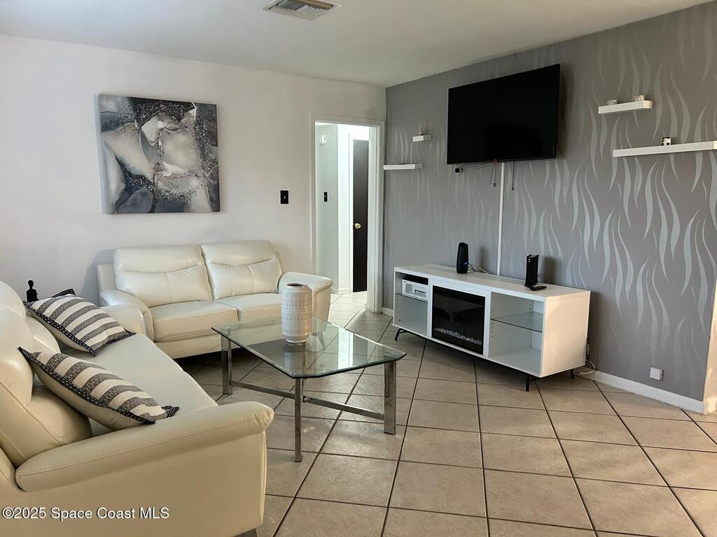 107 1st Street, Merritt Island, FL 32953